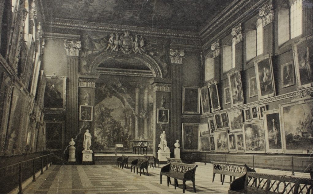 Black and white postcard showing the Gallery of Naval Art with paintings hanging on the walls. 